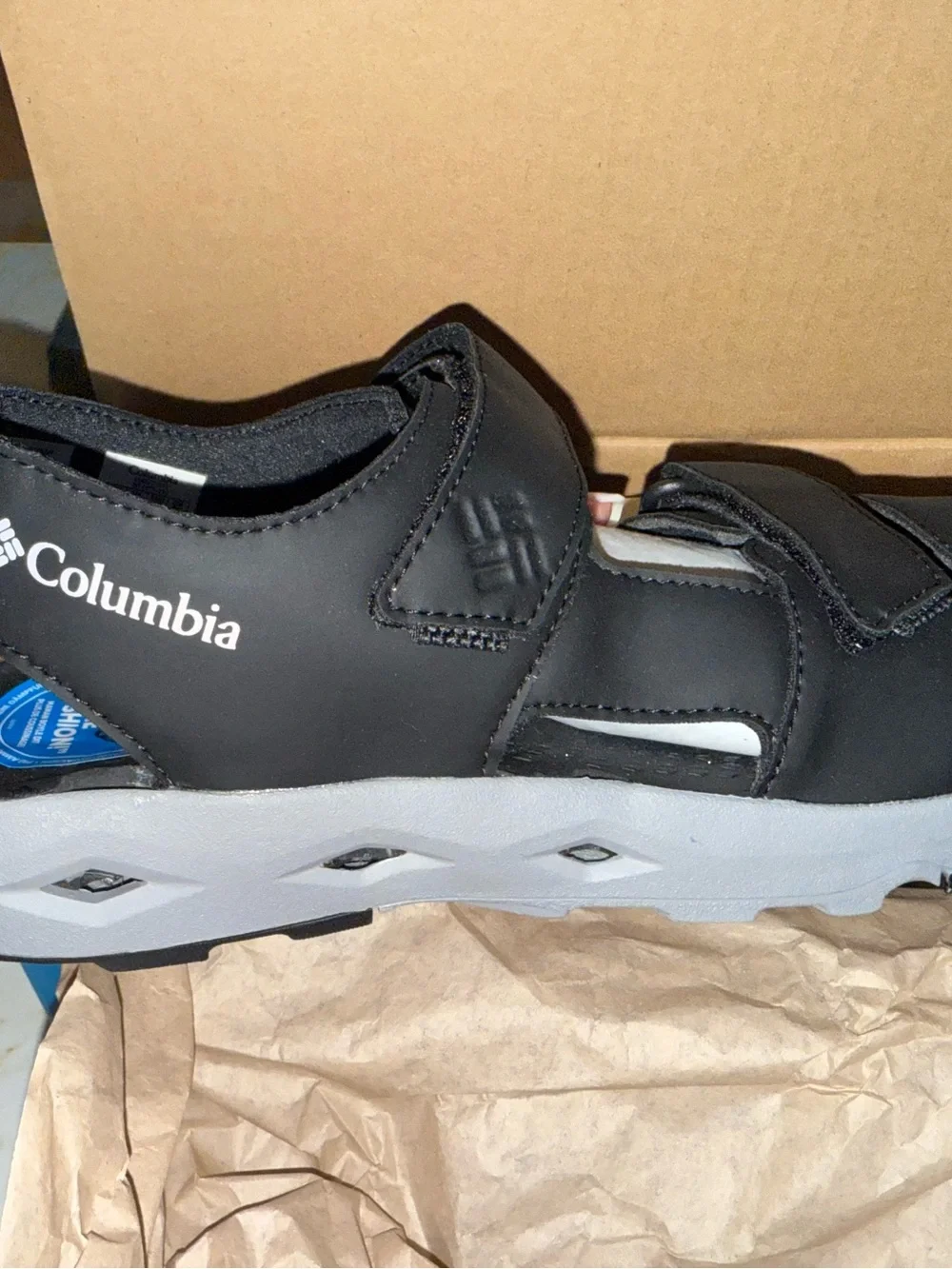 NWB Columbia Youth Black Tech Sun Adventure Sandal